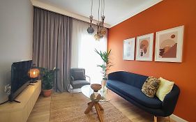 Modern Style 2Br-Apt - 10Min To Skanderbeg Square